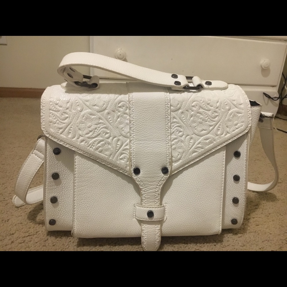 WHITE PURSE CROSSBODY LONG STRAP/SATCHEL